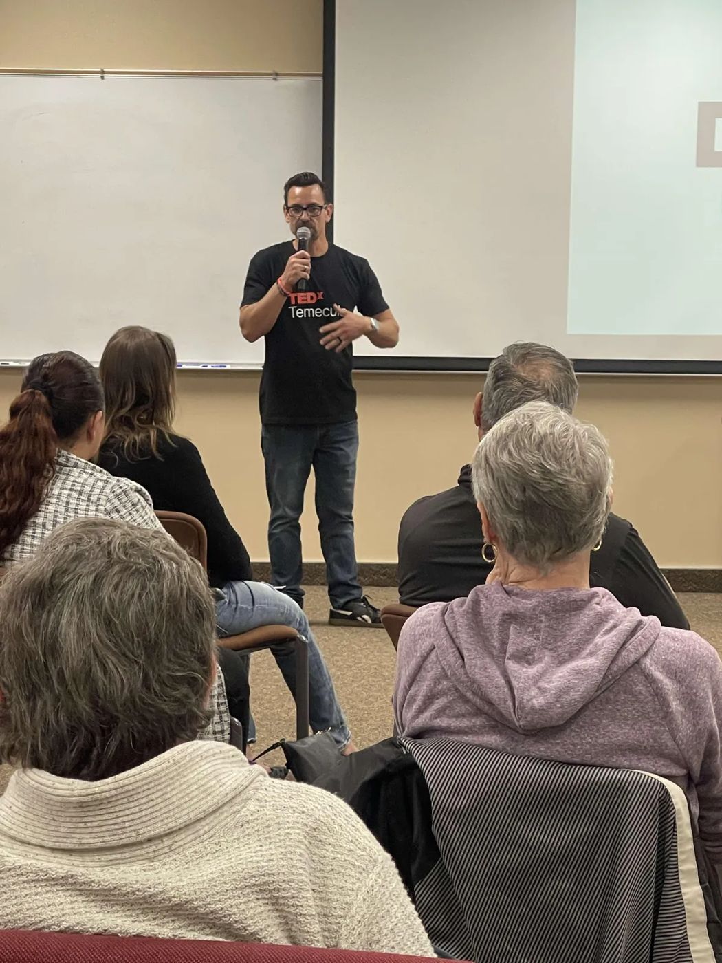 Speaker & Storytelling Coaching